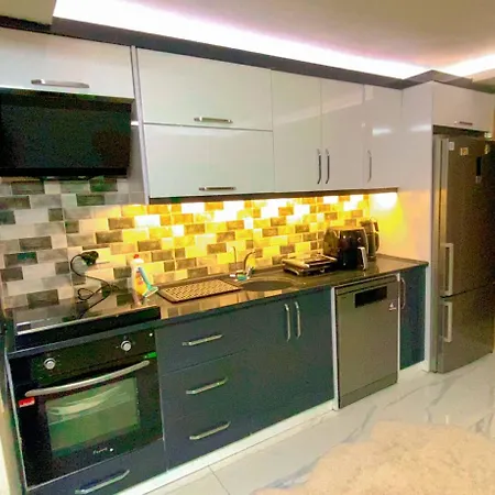 Turun Panorama House * مرمريس
