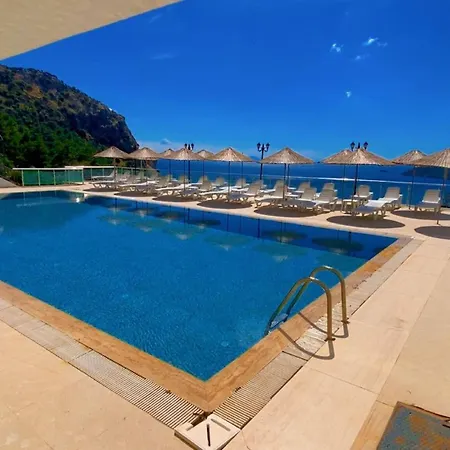Turun Panorama House * مرمريس